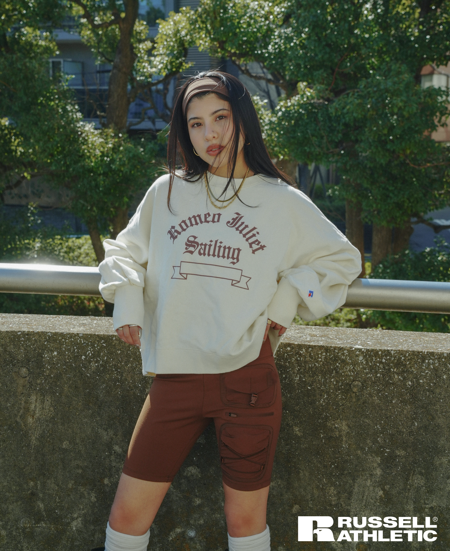＜RC-24721＞Wmns BOOK STORE Square Silhouette Crew Shirts