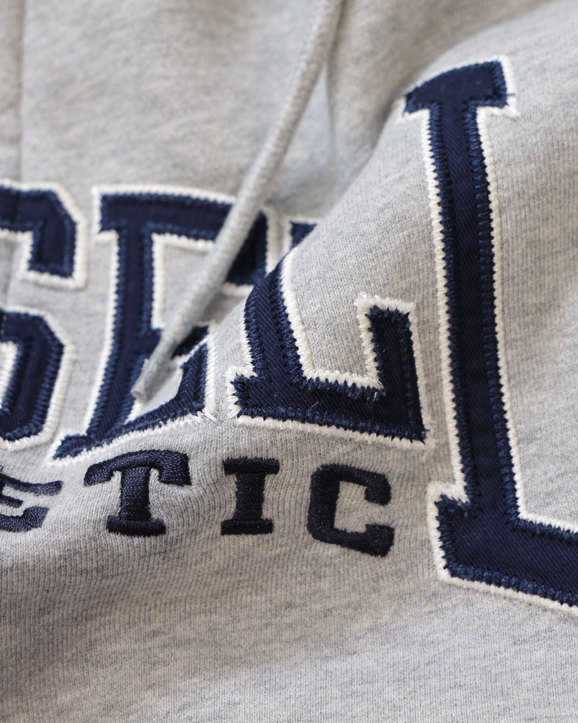 ＜RC-25701＞HIGH COTTON Sweat Letter Patched Zip Hoodie