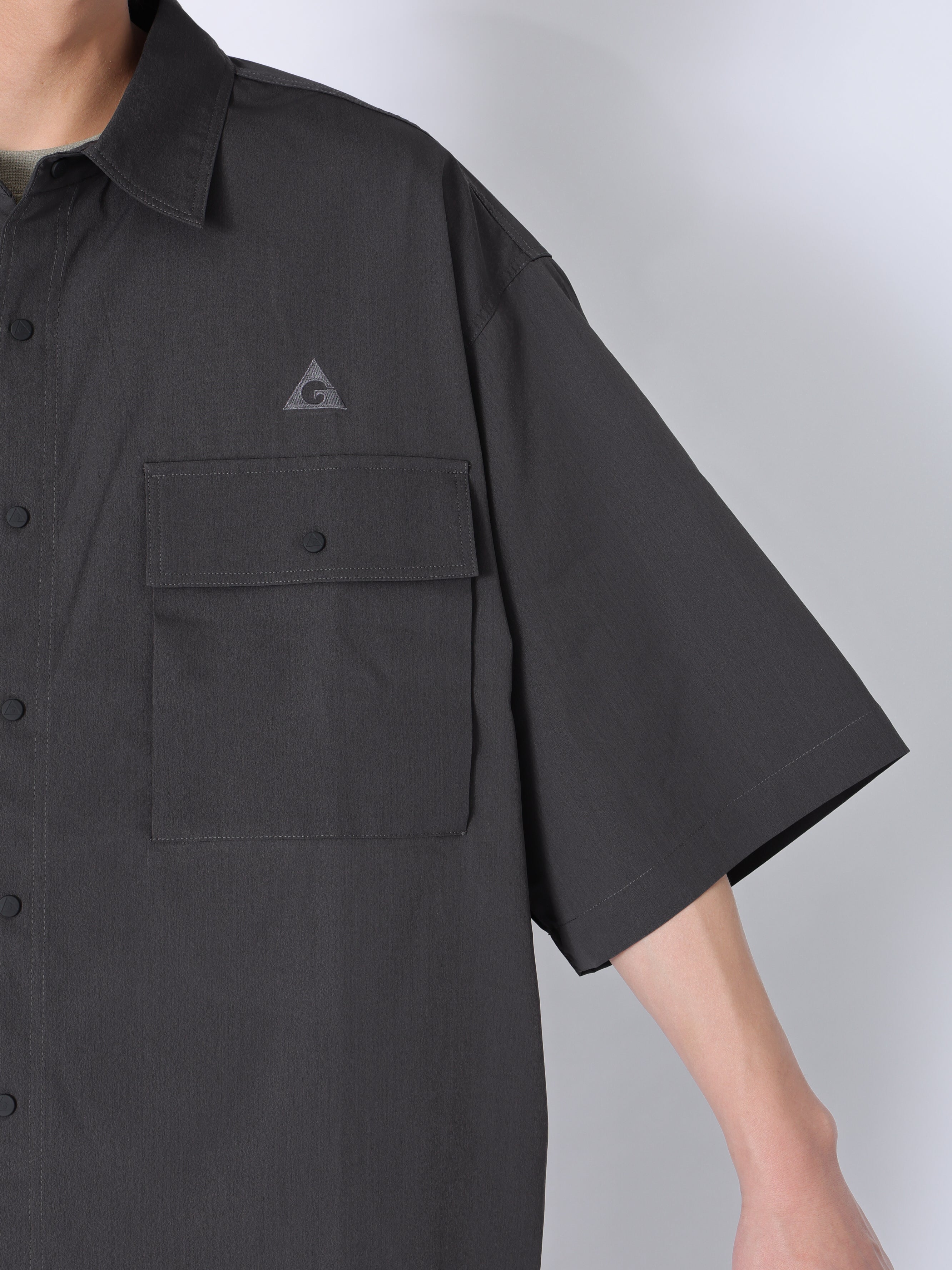 ＜GRJ#26034＞Synthetic Crepe Taffeta Button up S/S Leisure Shirt