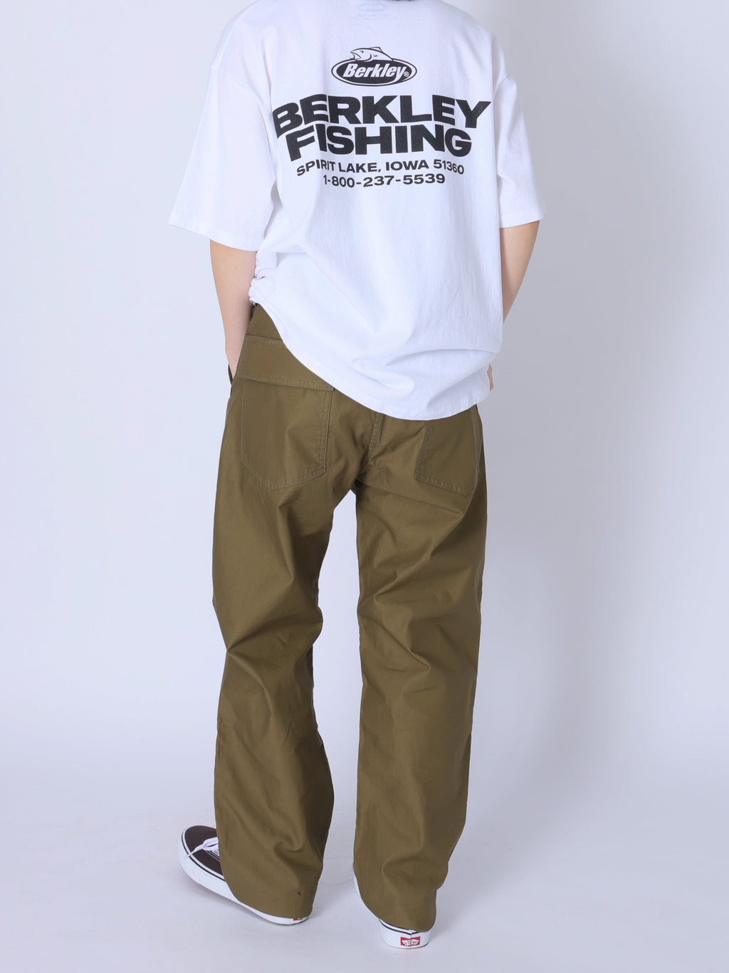 ＜BC#26057BK＞Berkley®7oz Cotton S/S Shirt -Staff Tee-