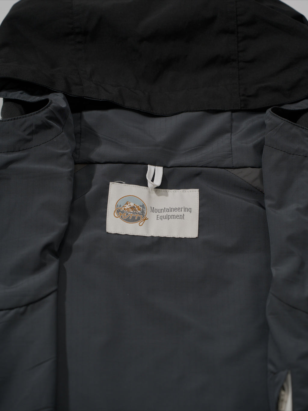 <GRC#26505> Classic 80 Mountain Parka