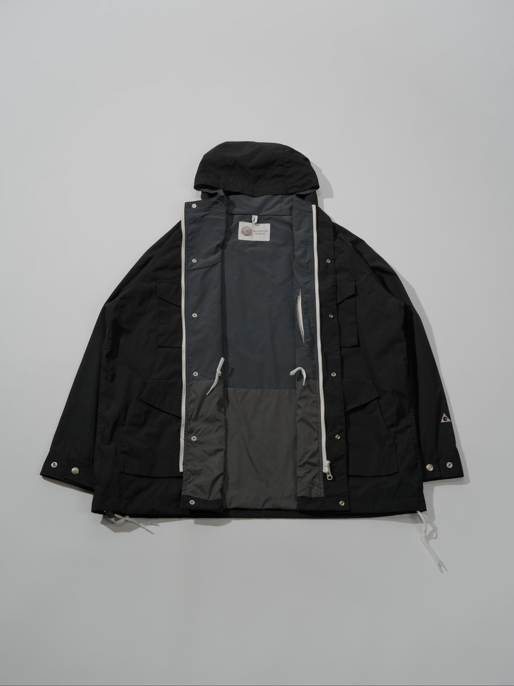<GRC#26505> Classic 80 Mountain Parka
