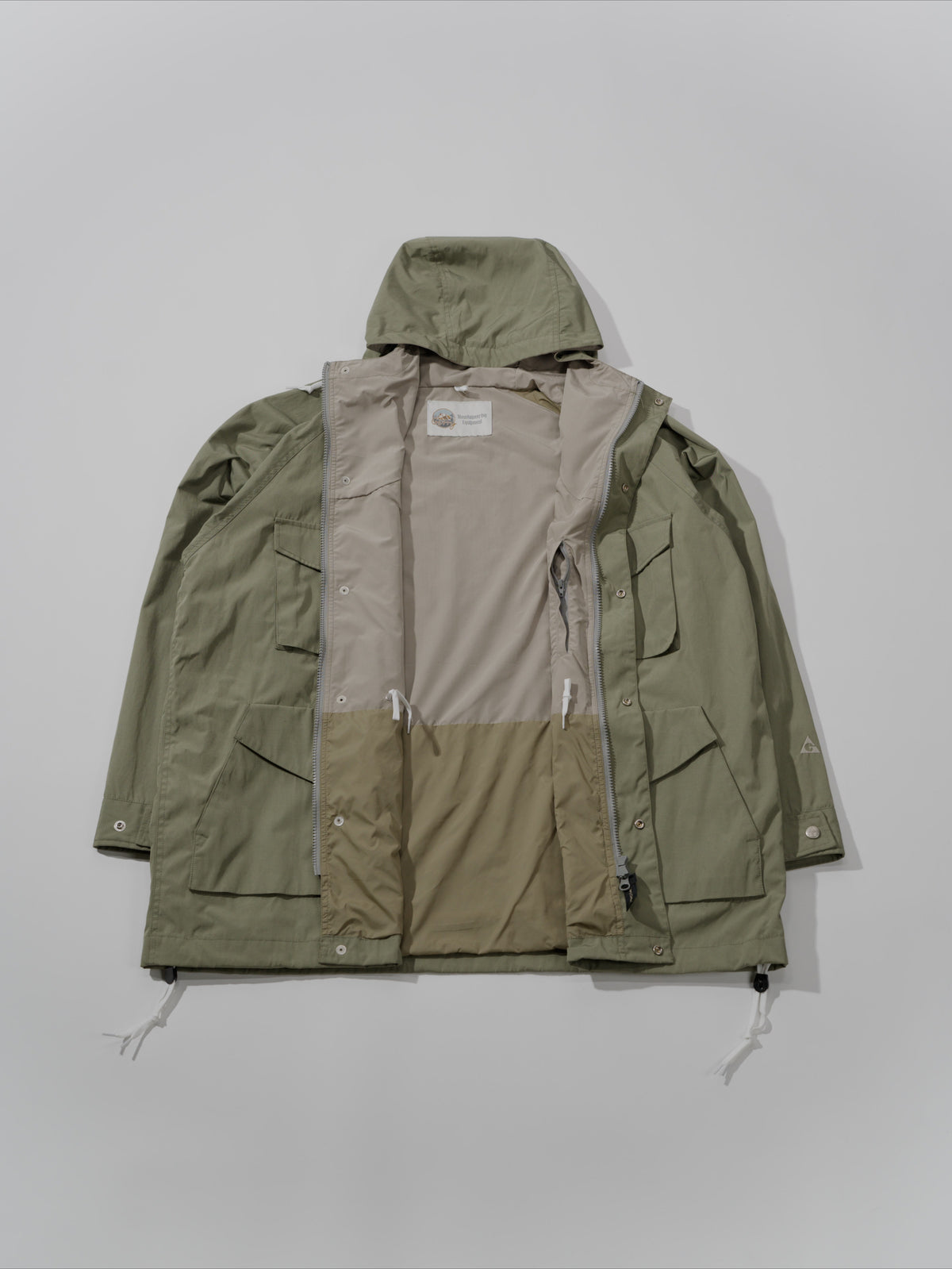 <GRC#26505> Classic 80 Mountain Parka