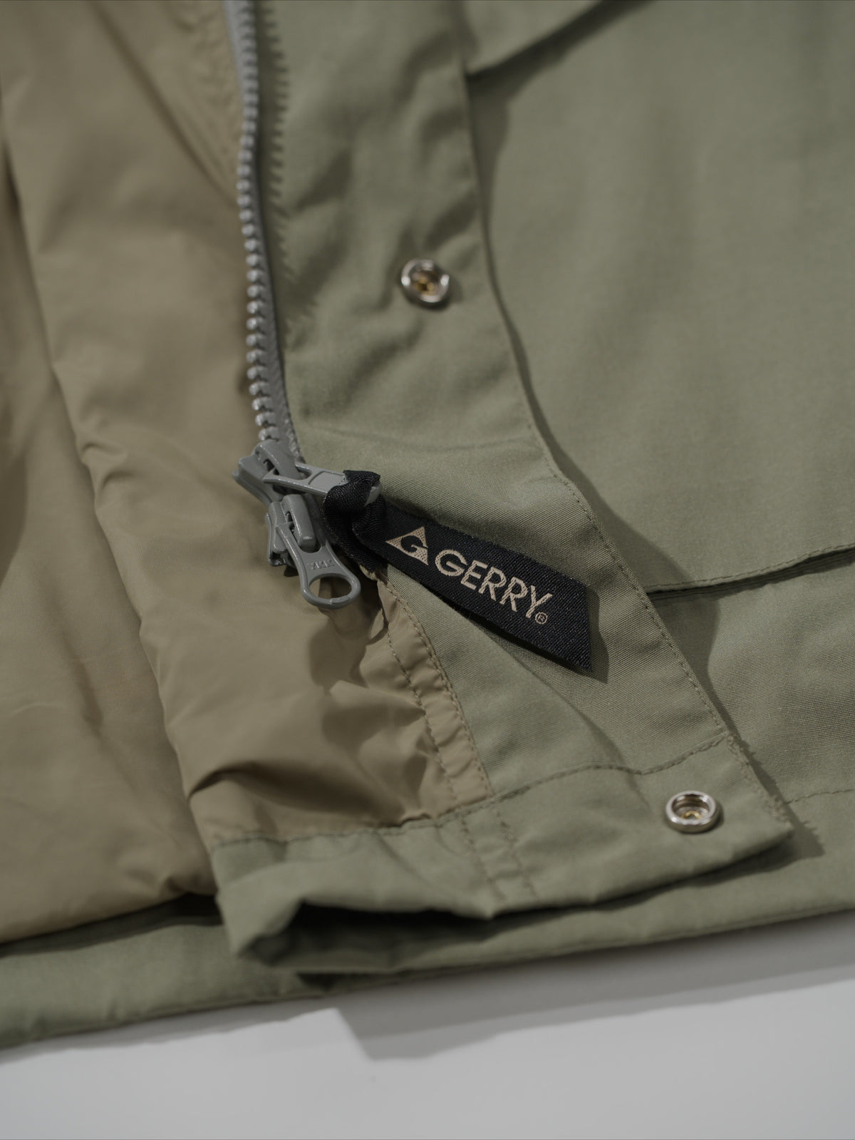 <GRC#26505> Classic 80 Mountain Parka