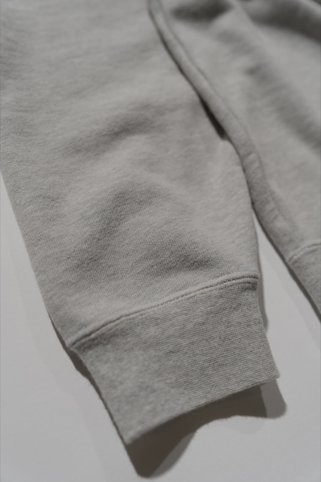 ＜BC#26606＞ Vtg. Cut off Sweat Hoodie