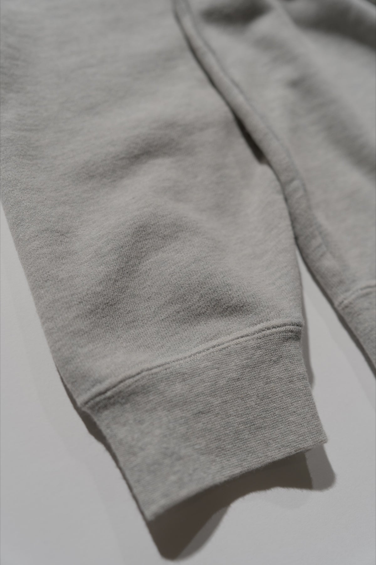 ＜BC#26606＞ Vtg. Cut off Sweat Hoodie