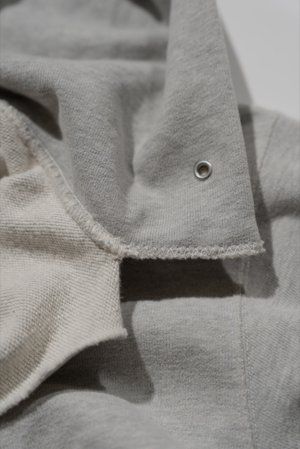 ＜BC#26606＞ Vtg. Cut off Sweat Hoodie