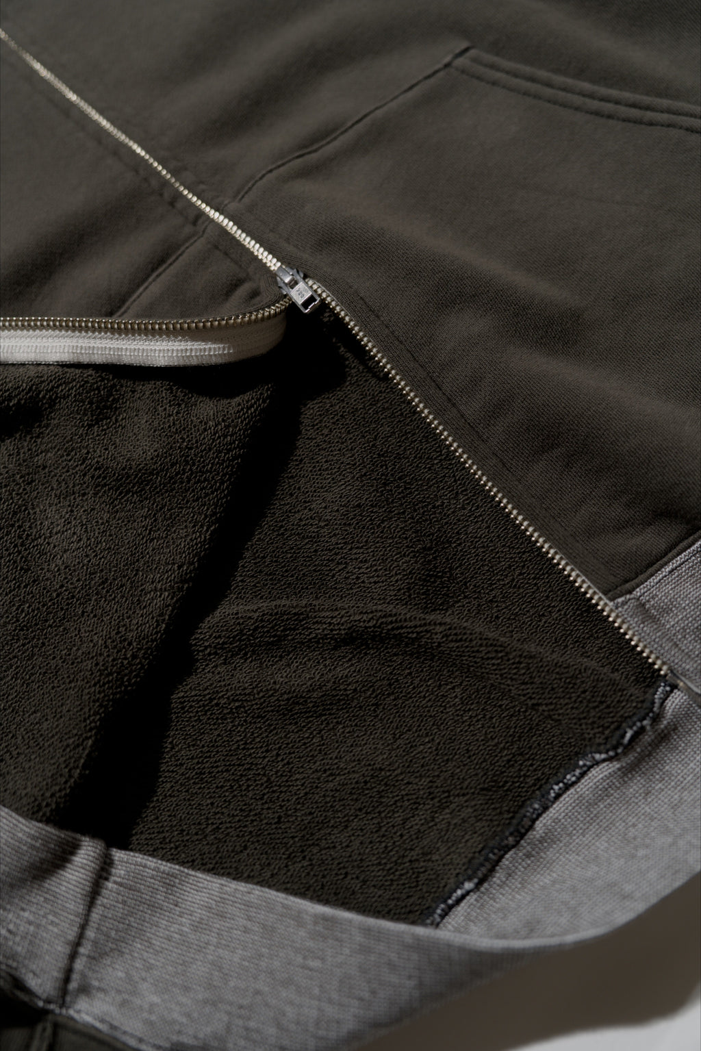 ＜BC#26611＞ Garment Dyed 11oz Sweat Zip Hoodie