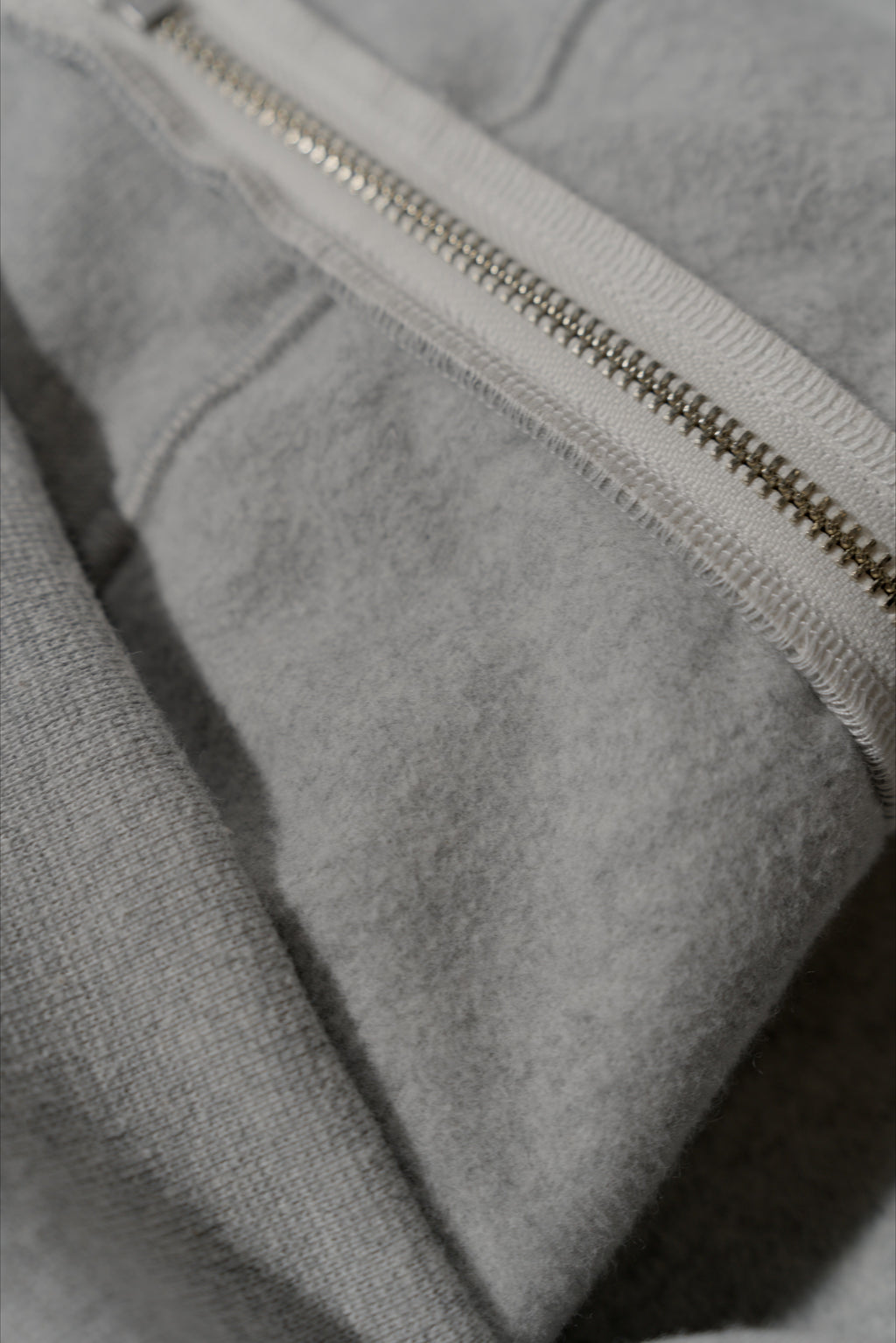 ＜AGC#26713＞Wind Proof Sweat Full Zip Hoodie