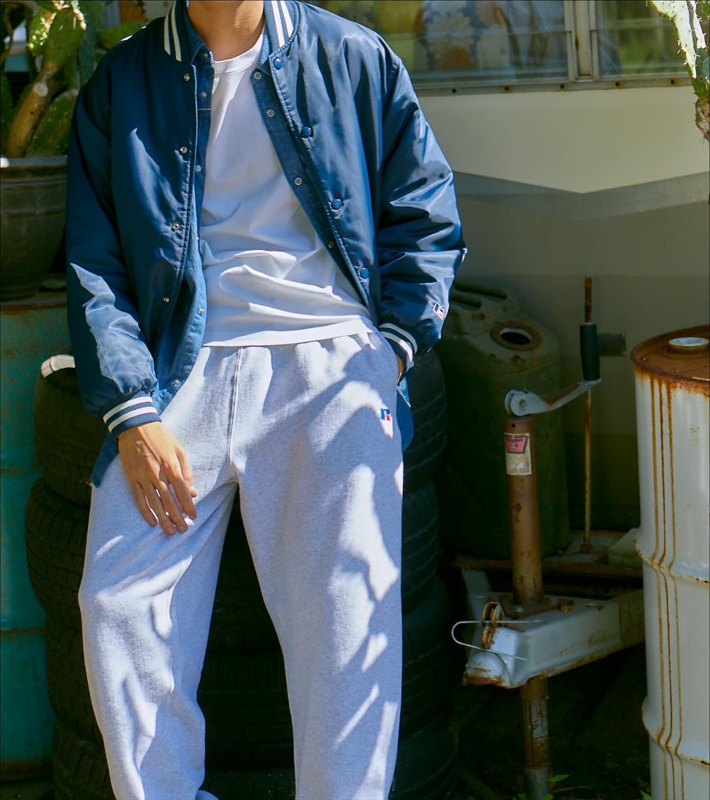 ＜RJ-23008＞Nylon Varsity Light Jacket