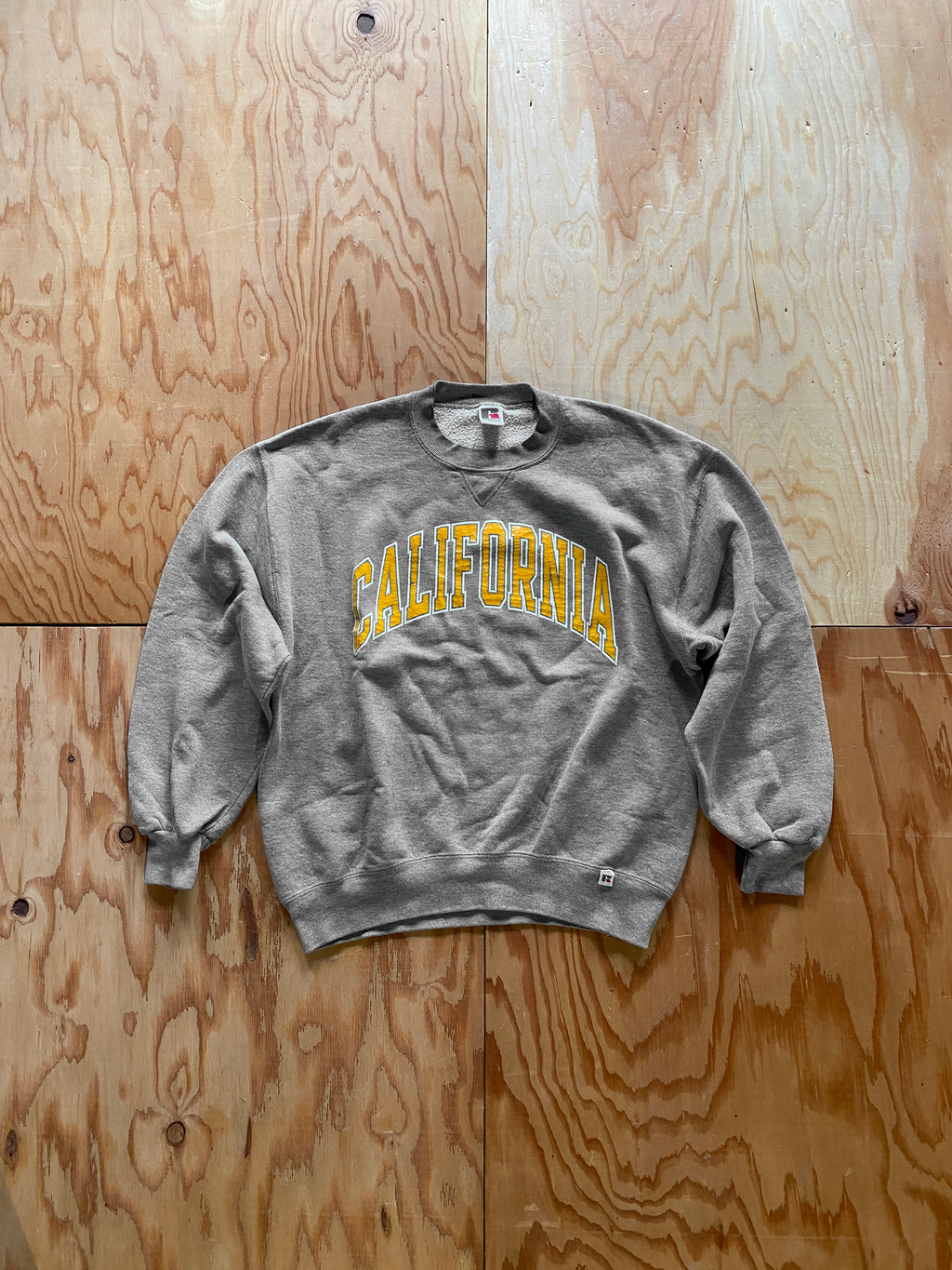 VINTAGE ITEM ＜VTG-30＞RUSSELL ATHLETIC CREW NECK SWEAT
