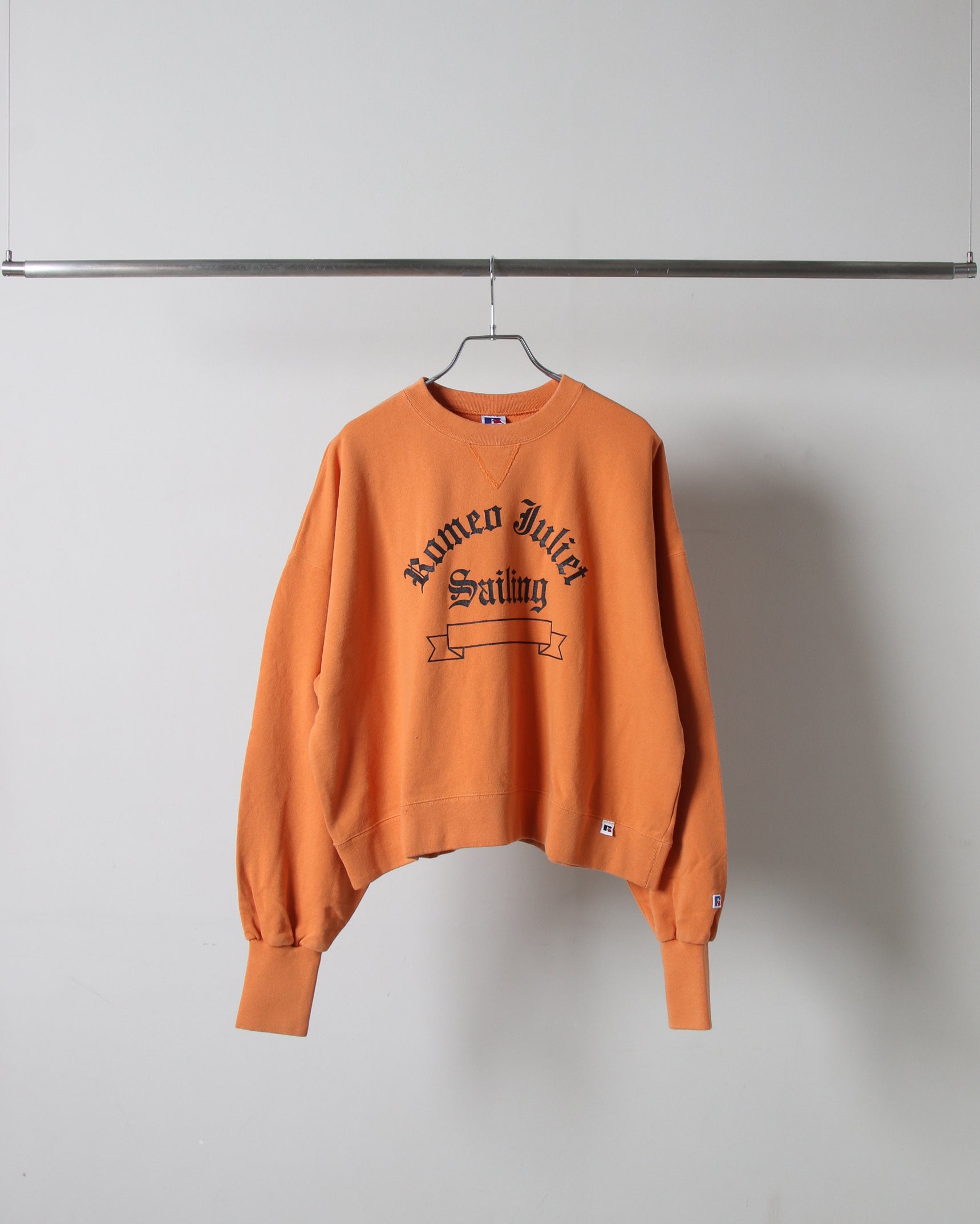 ＜RC-24721＞Wmns BOOK STORE Square Silhouette Crew Shirts