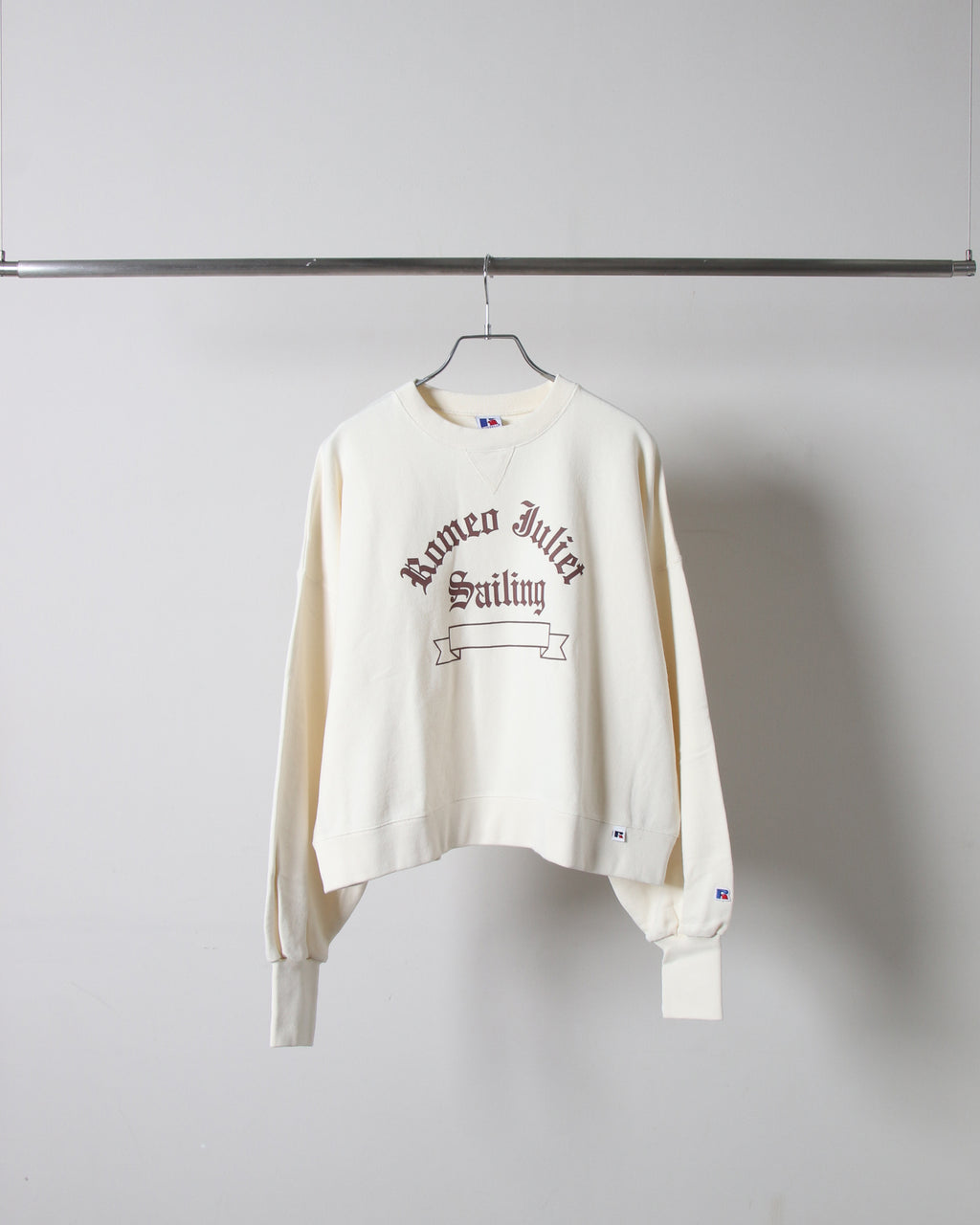 ＜RC-24721＞Wmns BOOK STORE Square Silhouette Crew Shirts