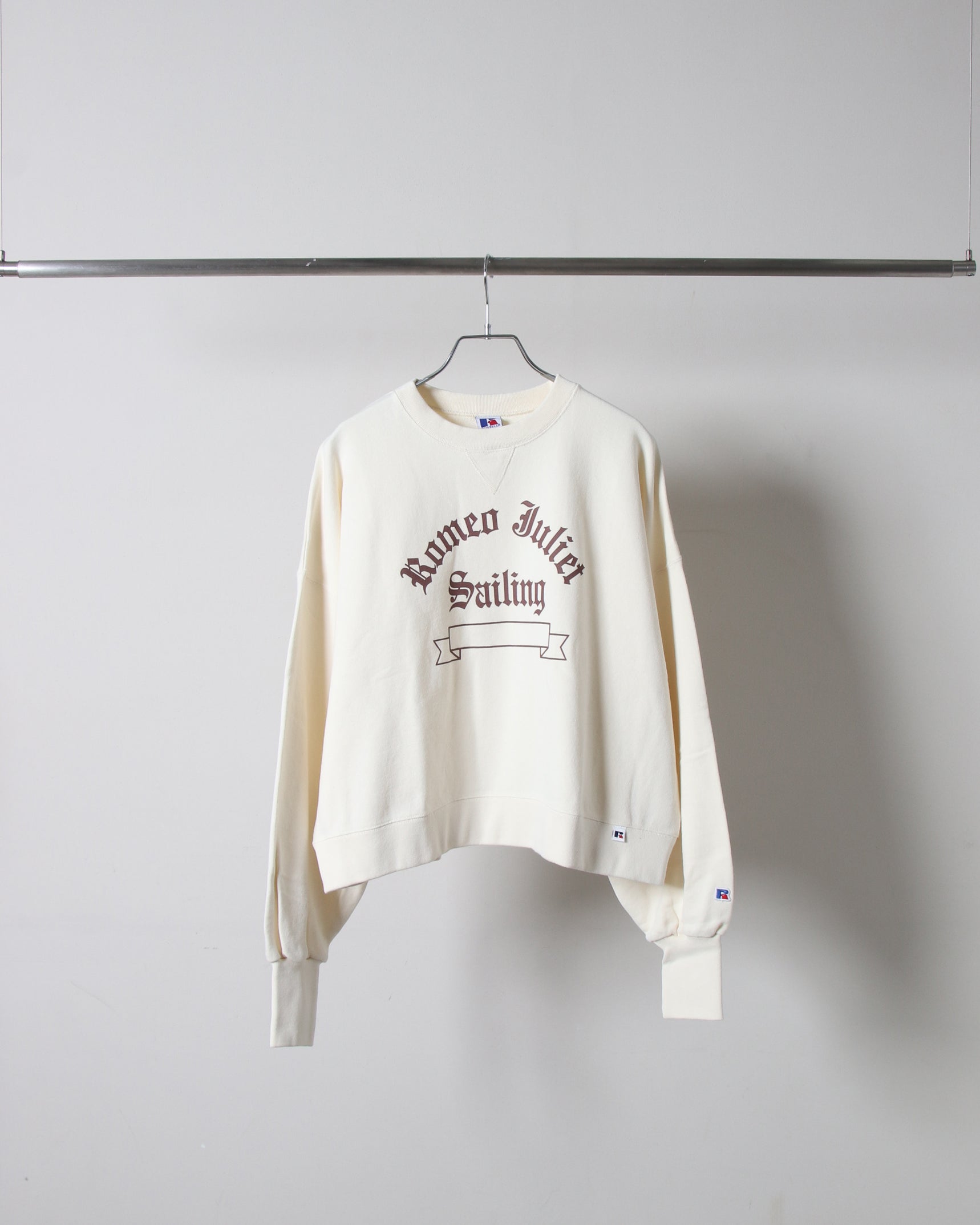 ＜RC-24721＞Wmns BOOK STORE Square Silhouette Crew Shirts