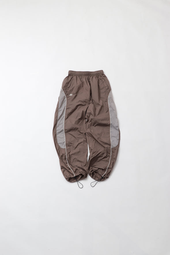 NYLON TRAINING PANTS ＜RC-24746＞ RUSSELL ATHRETIC TAUPE×GRAY