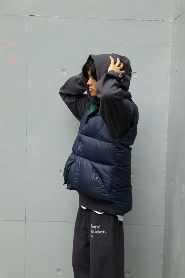 《online Limited》Recycled Down Vest ＜RJ-23727＞RUSSELL ATHLETIC