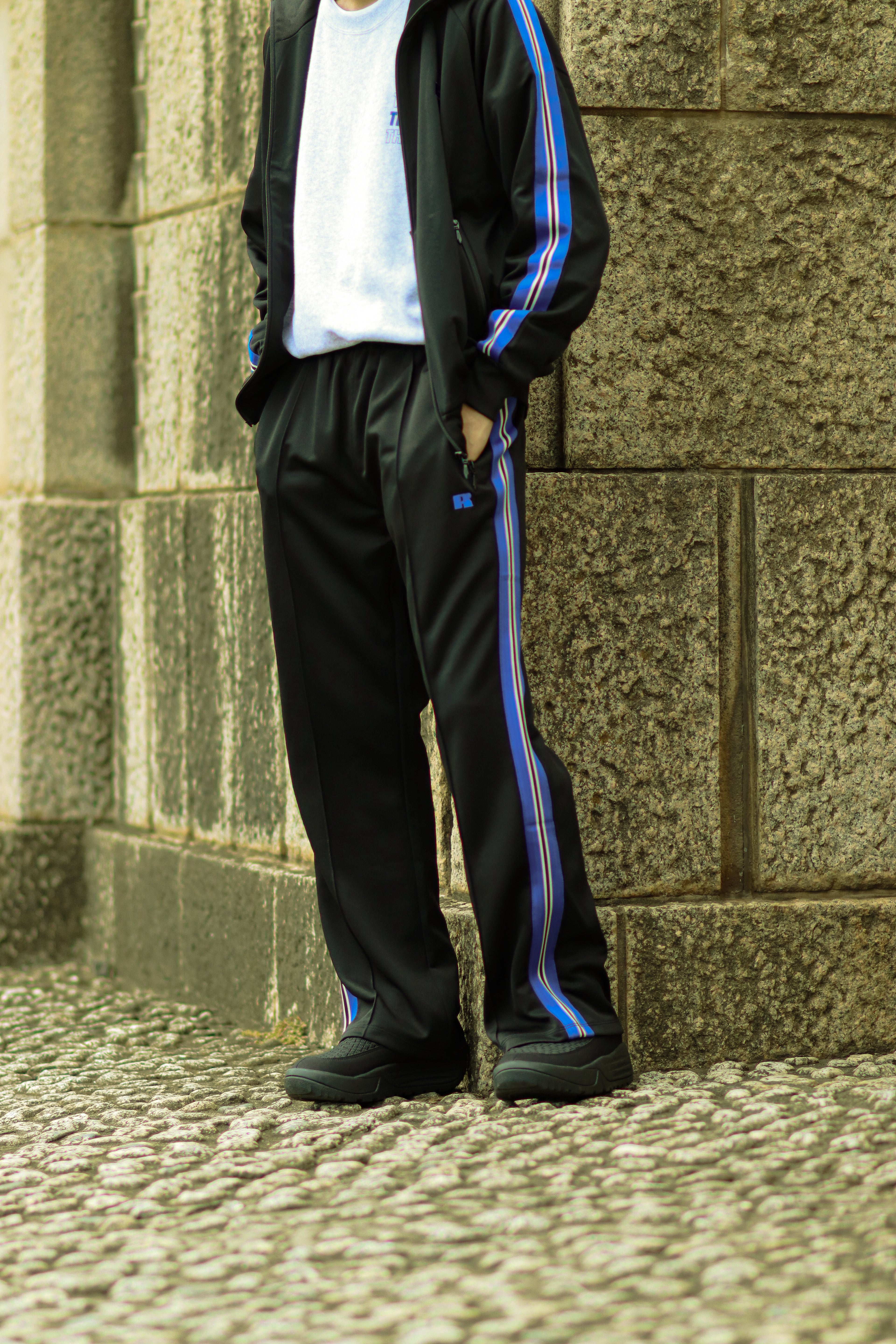 メンズモデル着用：169cm サイズ:L