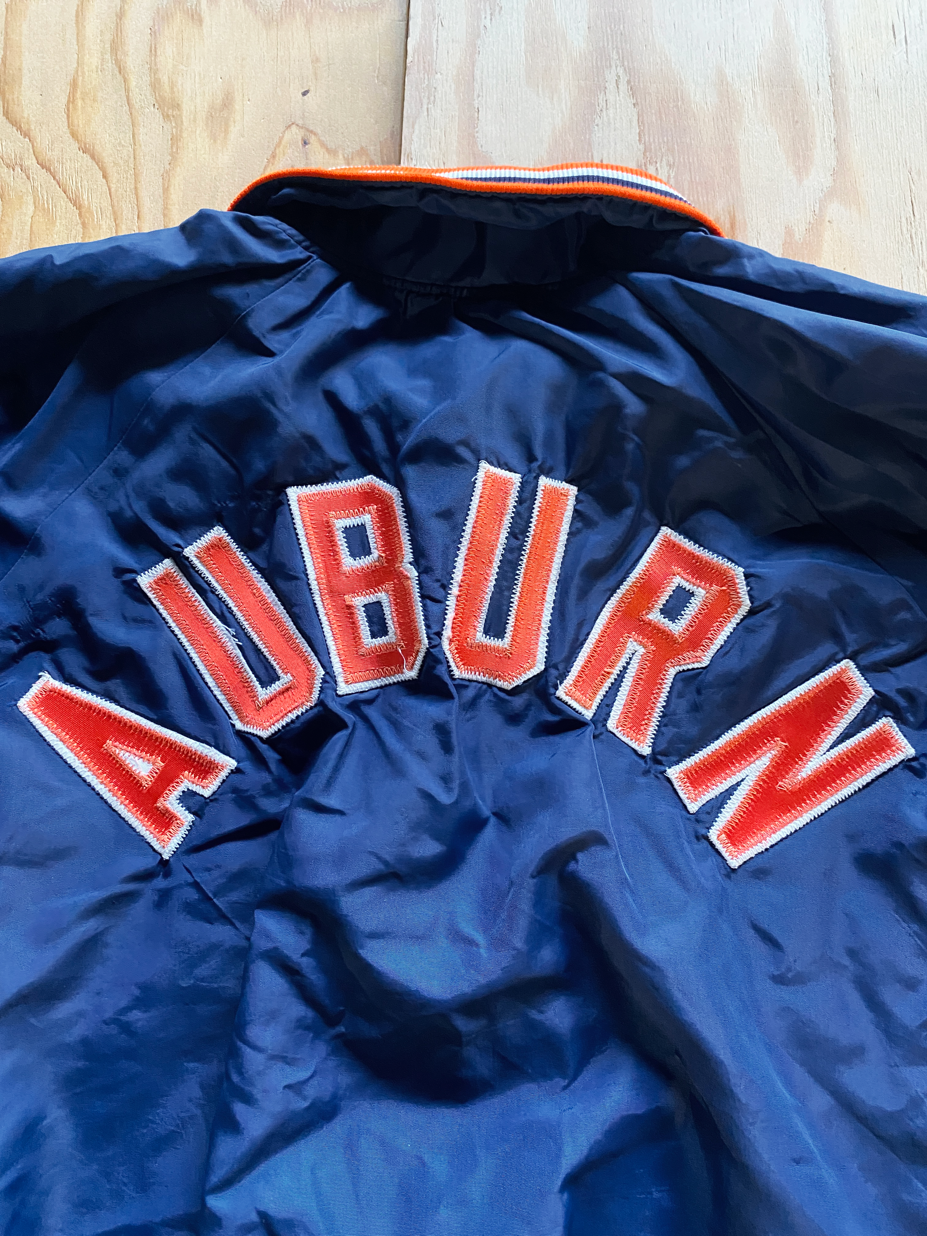 VINTAGE ITEM ＜VTG-15＞RUSSELL ATHLETIC AUBURN UNIVERSITY NYLON JACKET